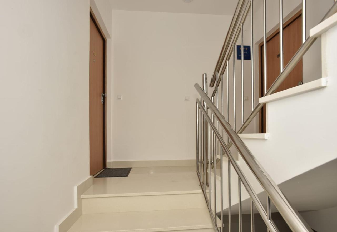 Apartment Anna A2+2 Makarska Ngoại thất bức ảnh