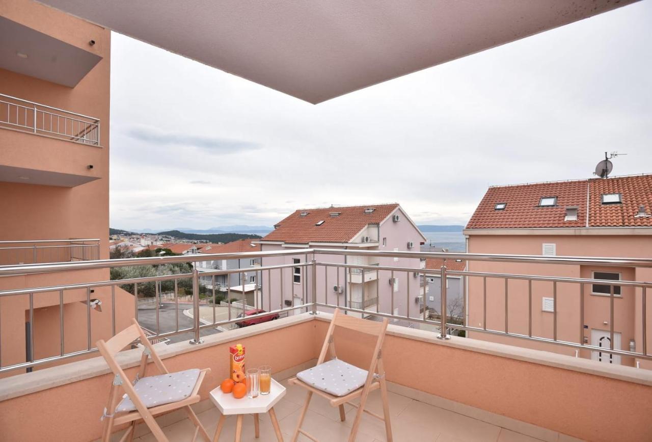 Apartment Anna A2+2 Makarska Ngoại thất bức ảnh