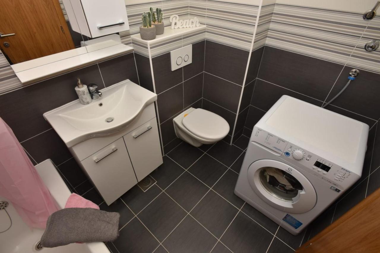 Apartment Anna A2+2 Makarska Ngoại thất bức ảnh